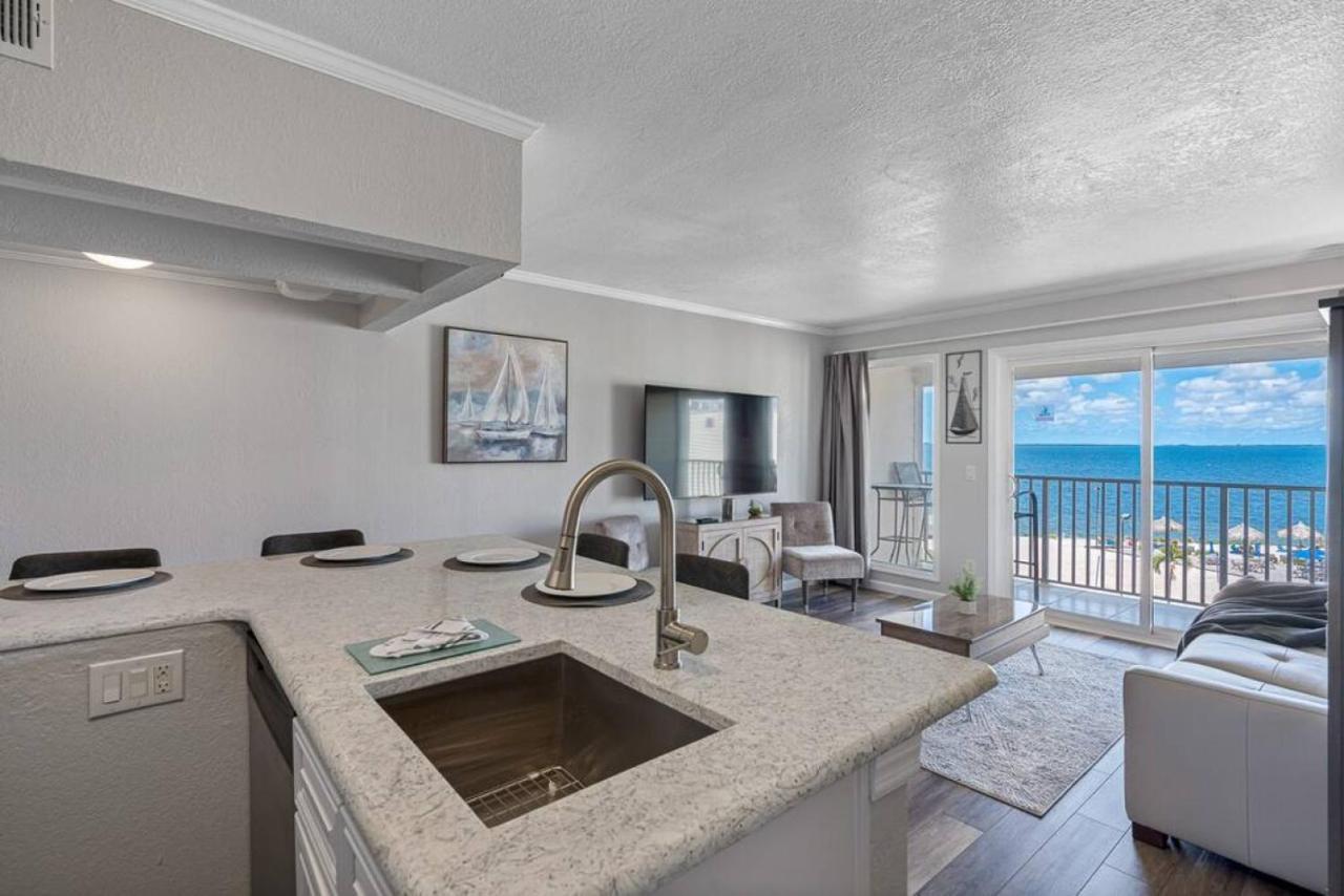 Stunning Bay Views From Your Private Balcony タンパ エクステリア 写真